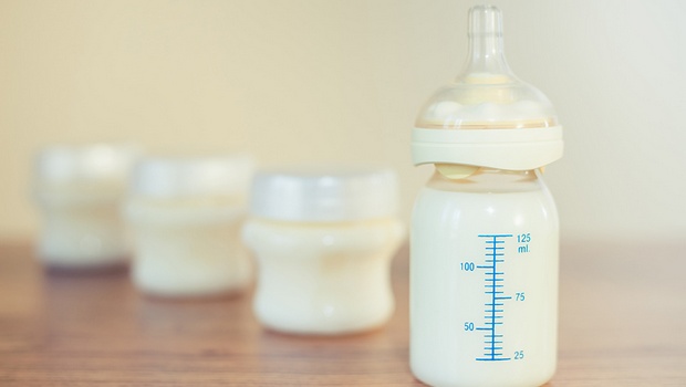 Sữa mẹ để được bao lâu ✔️ cách rã đông ✔️ cách vắt sữa mẹ đúng cách